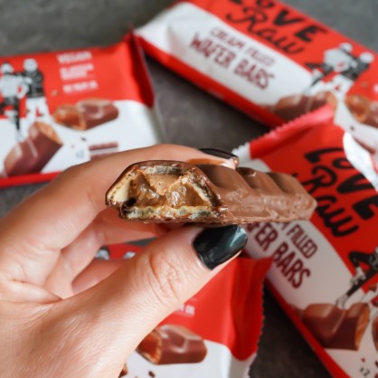 Gaufrettes chocolat fourrées crème de noisette 33 gr - LoveRaw